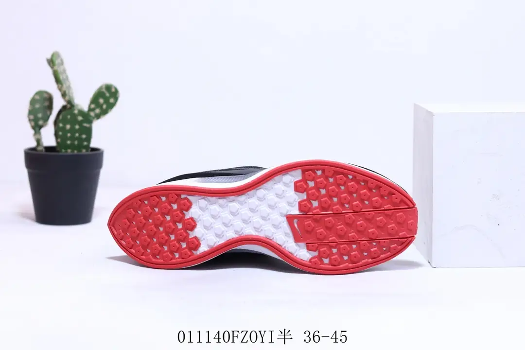 M1054  Nike Zoom   $43.54 gallery