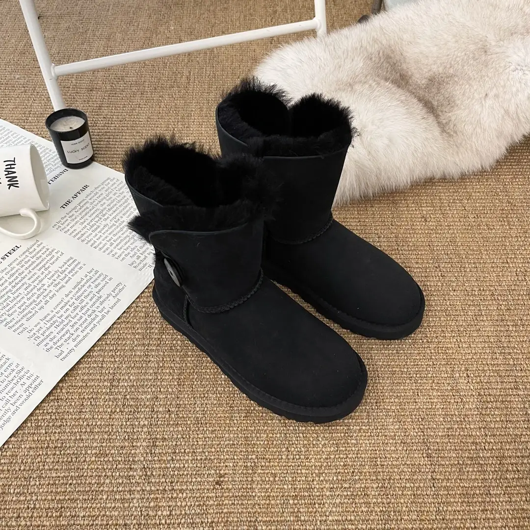 M1063 UGG  $51.83 gallery