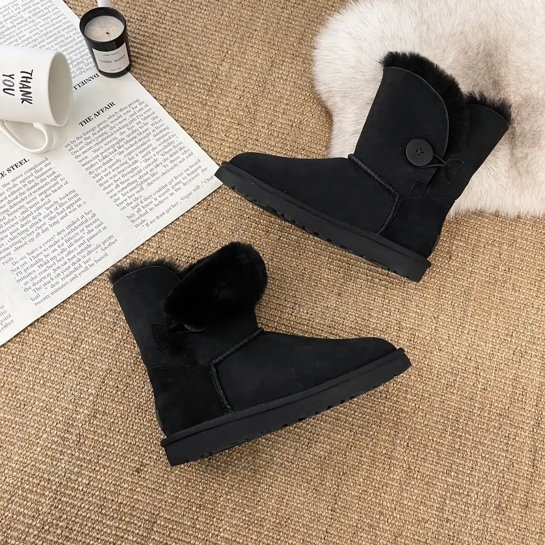 M1063 UGG  $51.83 gallery