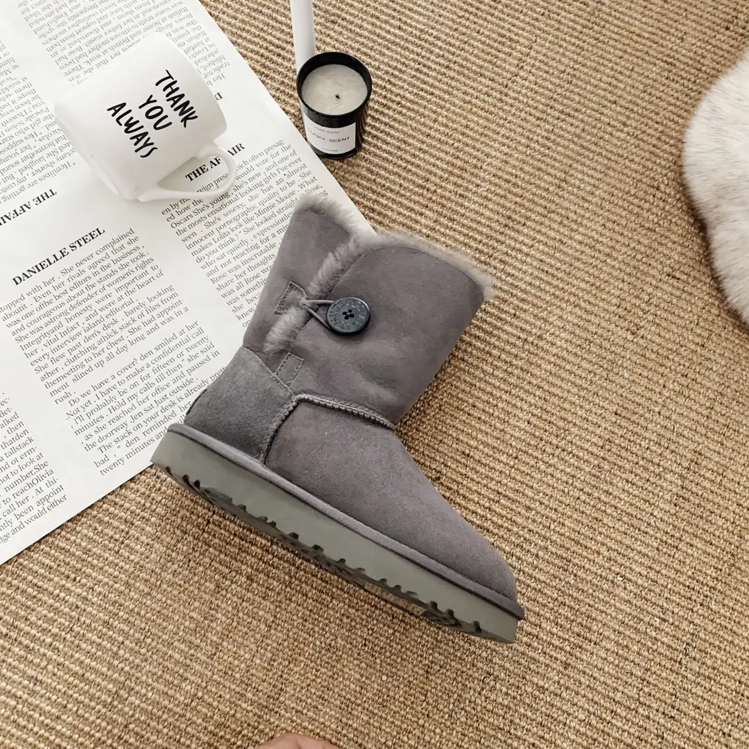 M1063 UGG  $51.83 gallery