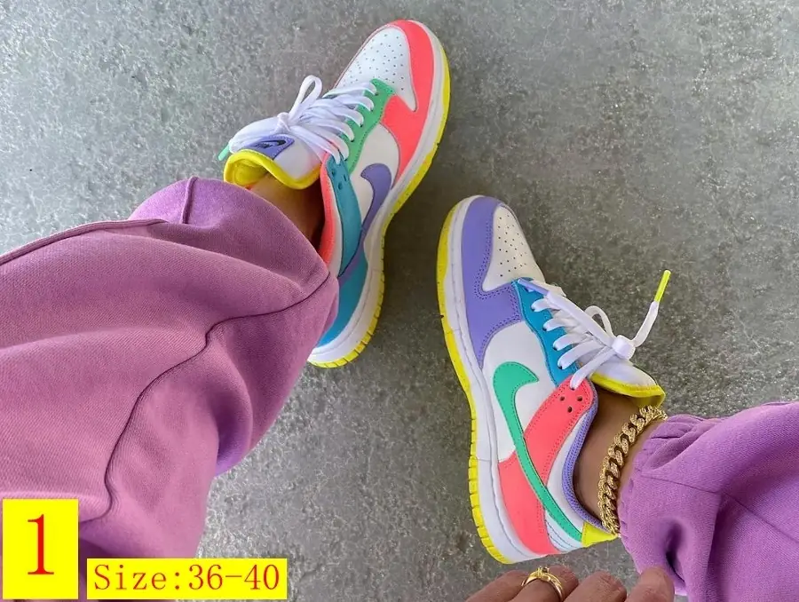 M1078  Nike Dunk Low    $28 gallery