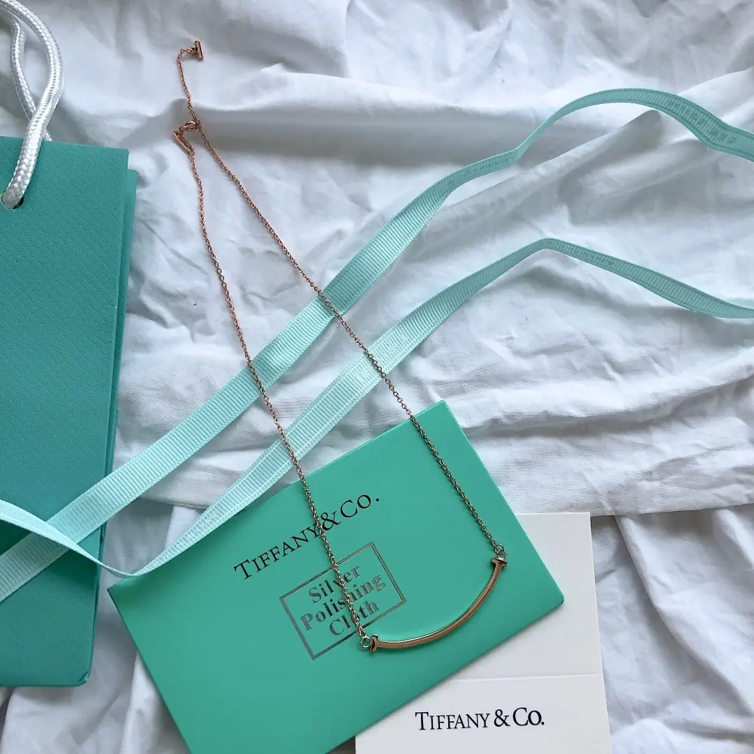M108  26.01$ Tiffany gallery