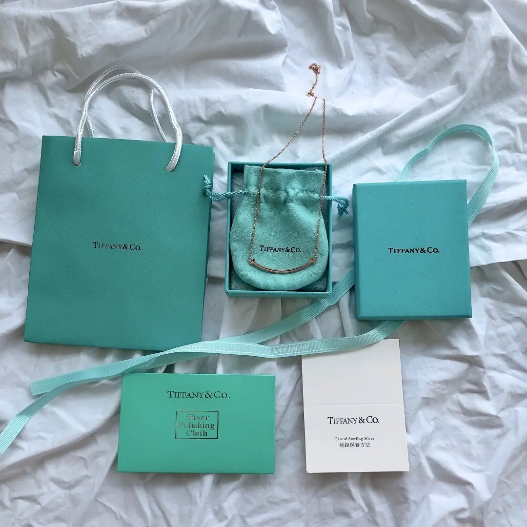 M108  26.01$ Tiffany gallery