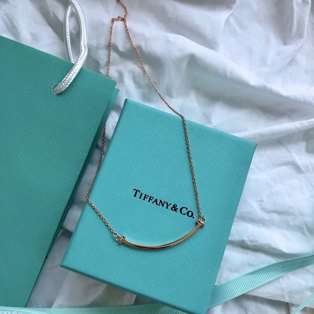 M108  26.01$ Tiffany gallery