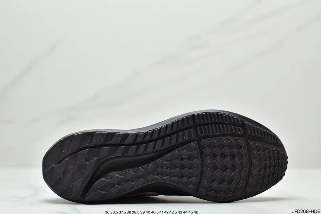 M1092   Nike Zoom   57.88 $ gallery