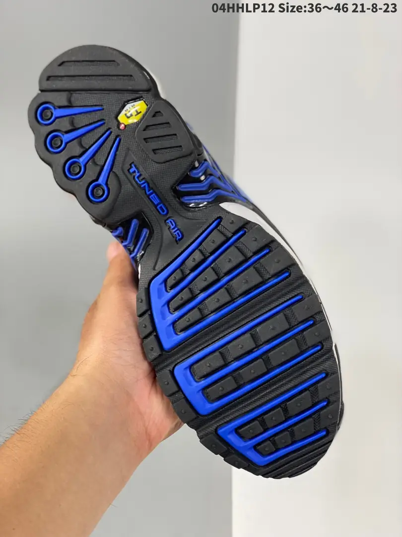 M1150  Nike Air   49.69$ gallery