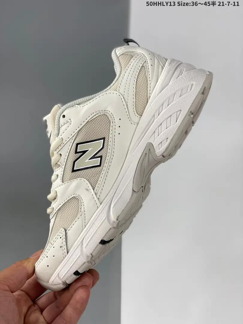 M1153   NewBalance    43.56$ gallery