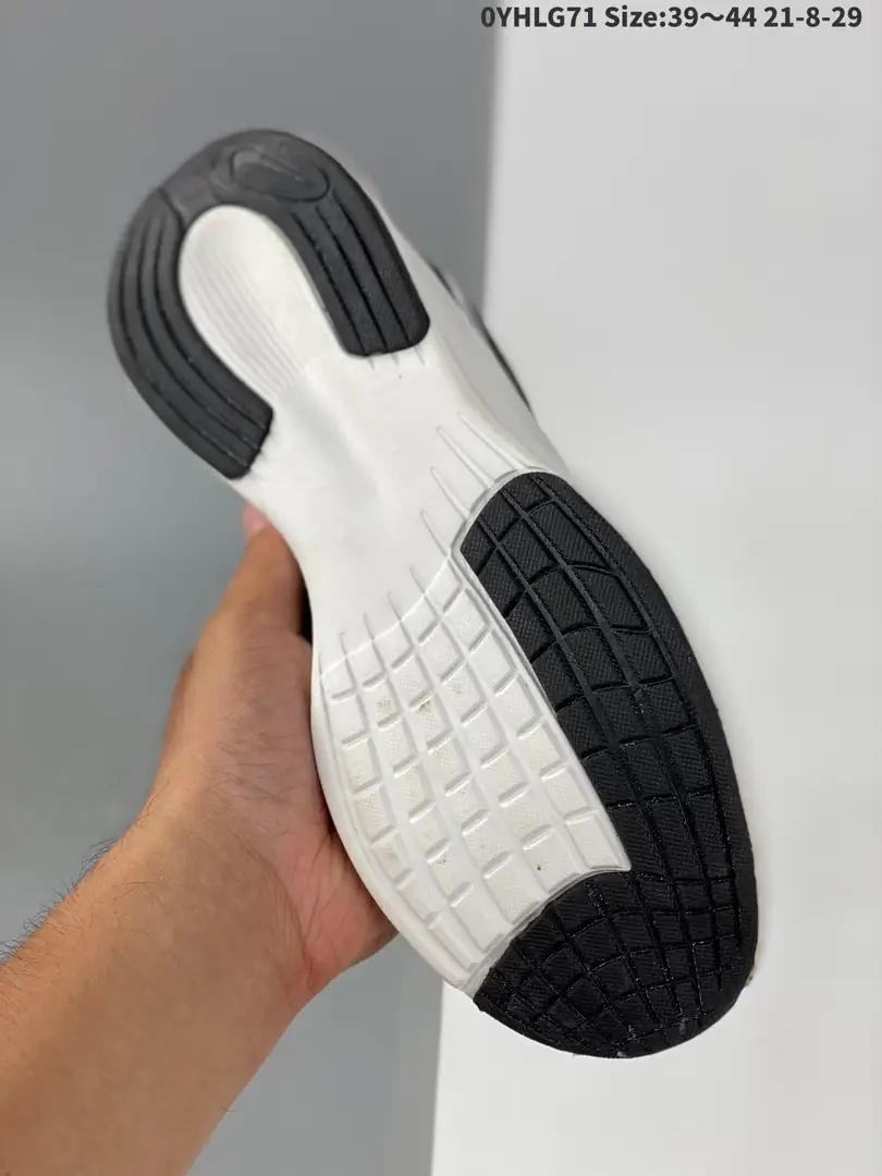 M1198  Nike Air  43.55$ gallery