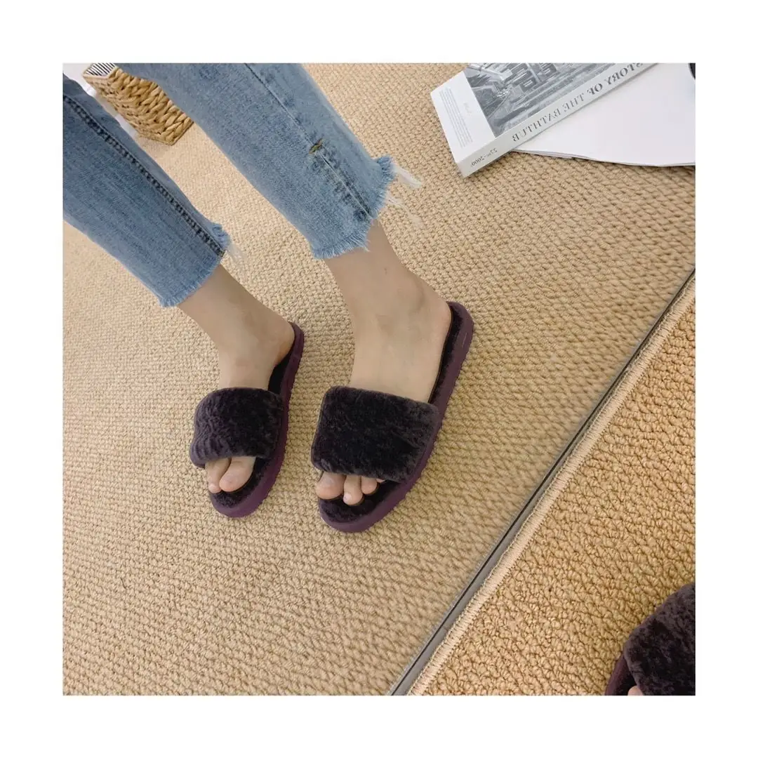 M1226  UGG  43.22$ gallery