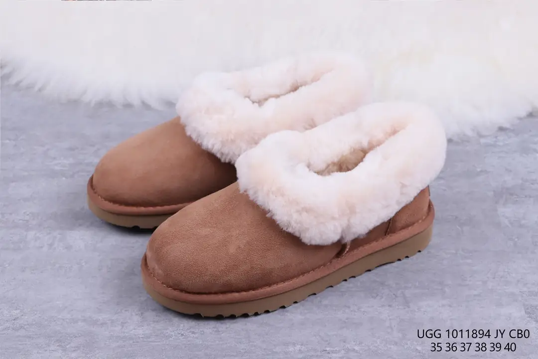 M1237  UGG   49.65$ gallery
