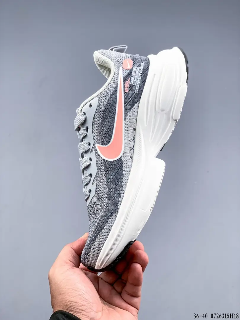 M1275  NIKE AIR ZOOM  45.12$ gallery