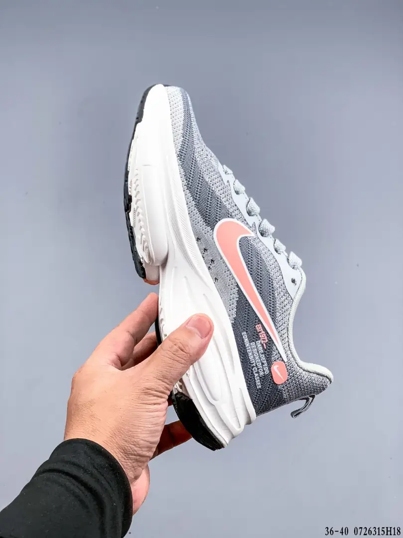 M1275  NIKE AIR ZOOM  45.12$ gallery