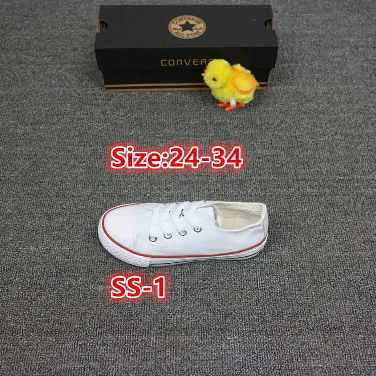 M154  18.91$Converse gallery