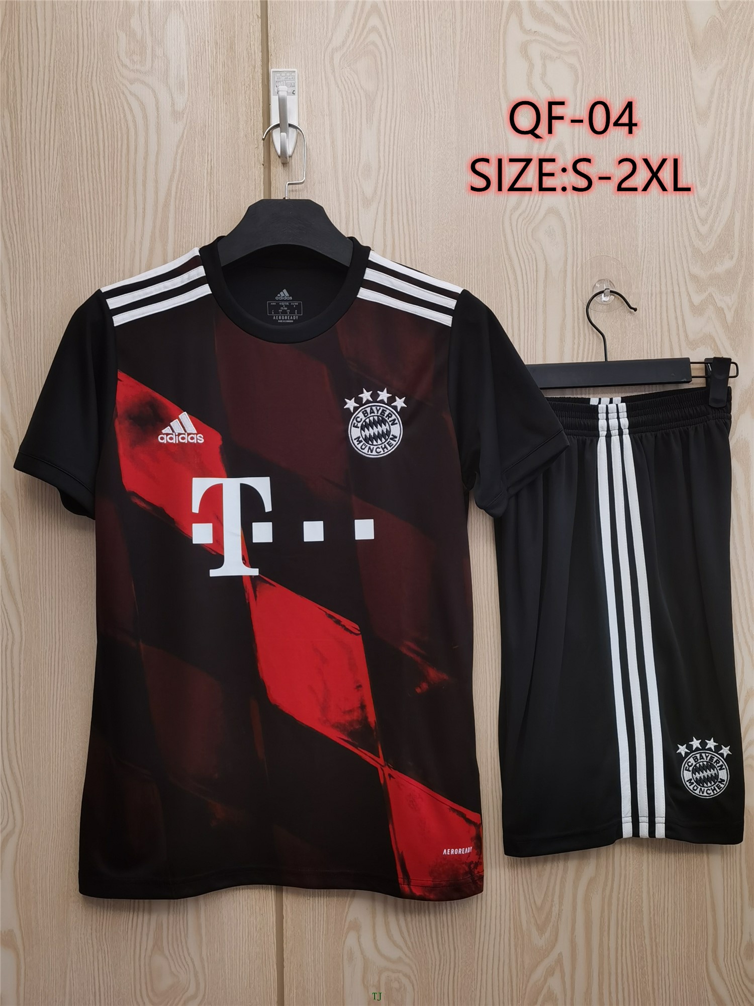 M156  21.52 $ European Cup Jersey60 gallery