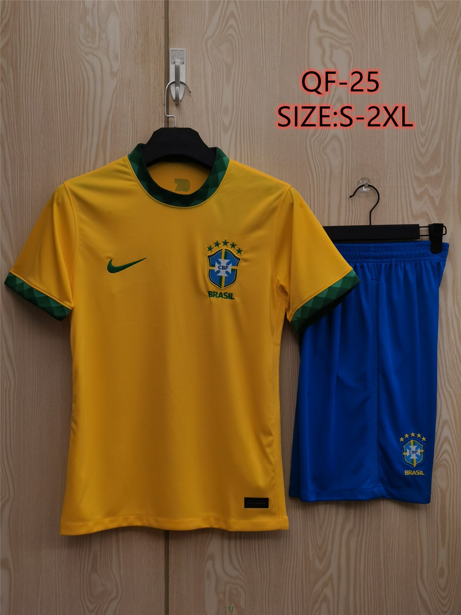 M156  21.52 $ European Cup Jersey60 gallery