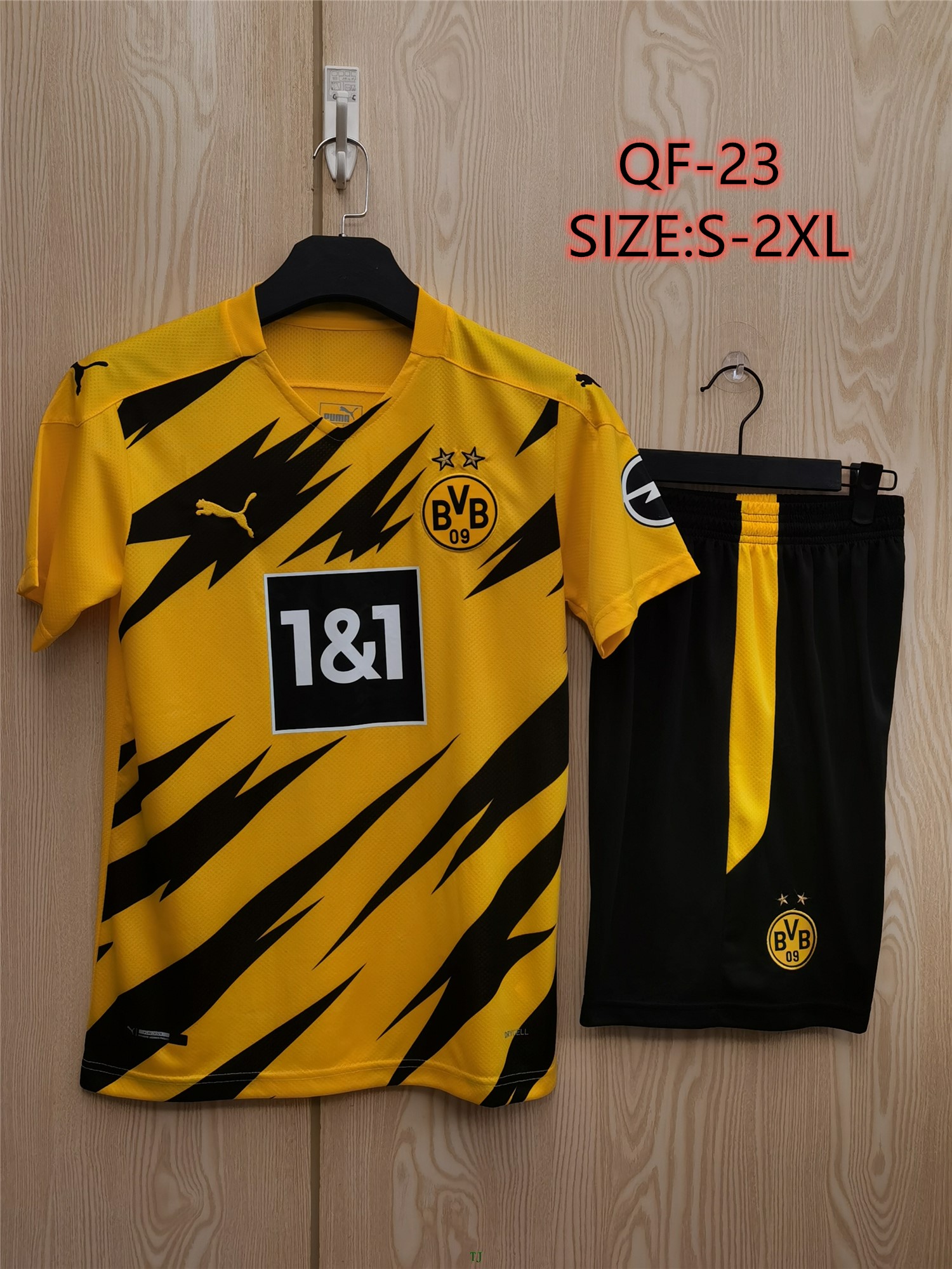 M156  21.52 $ European Cup Jersey60 gallery