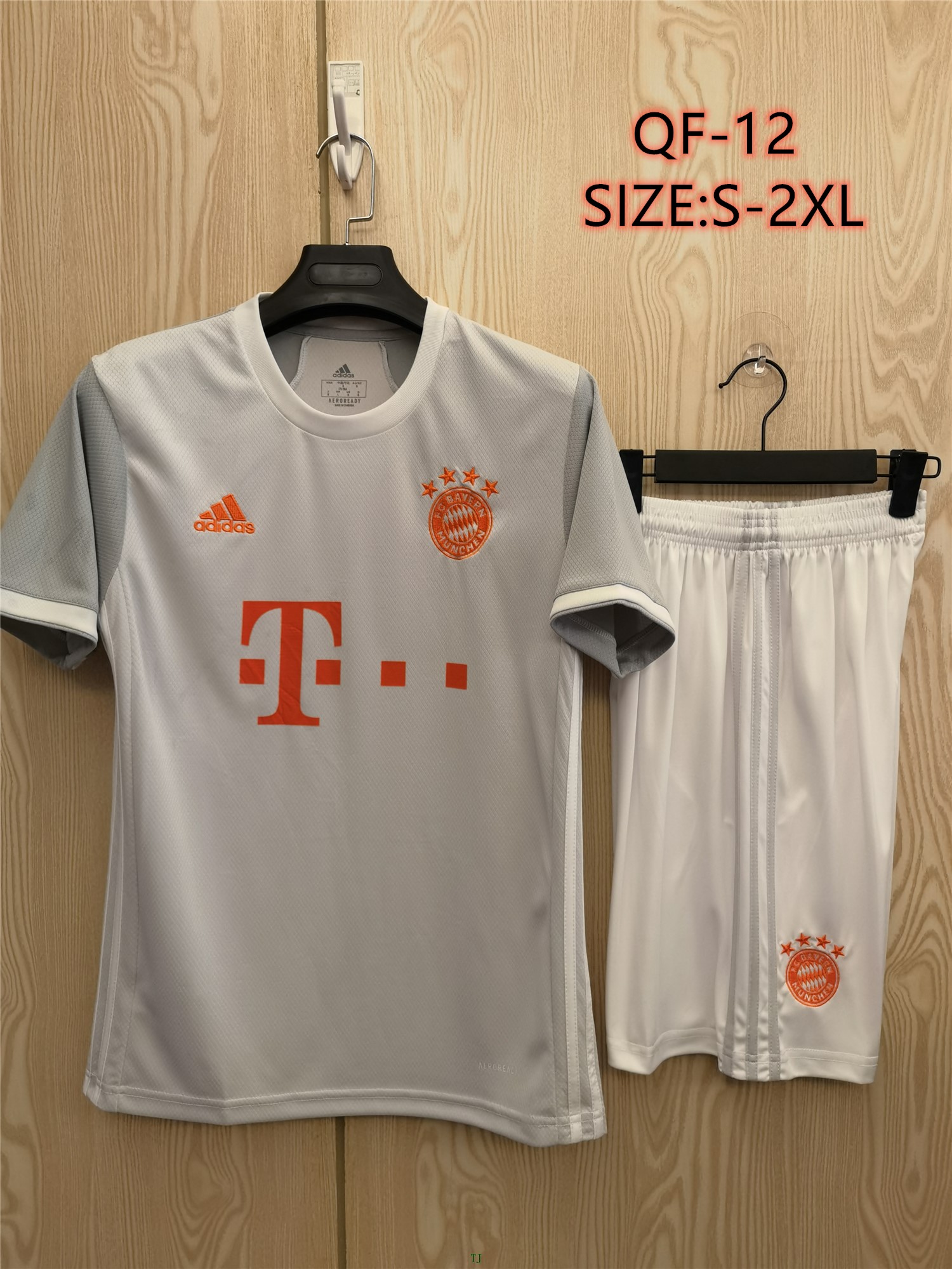 M156  21.52 $ European Cup Jersey60 gallery