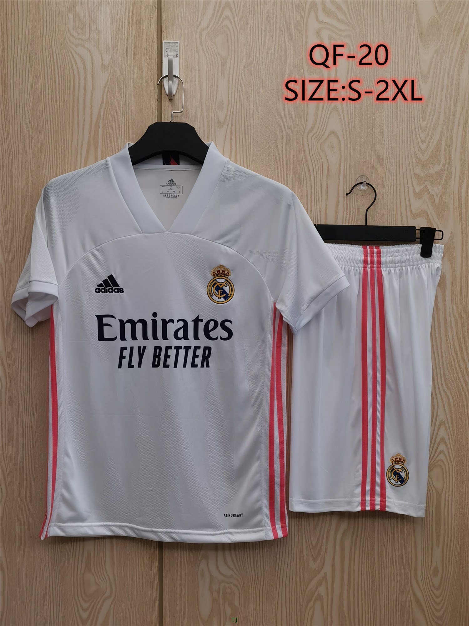 M156  21.52 $ European Cup Jersey60 gallery