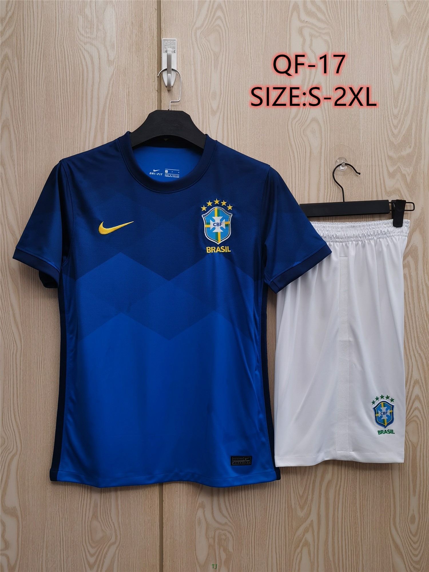 M156  21.52 $ European Cup Jersey60 gallery