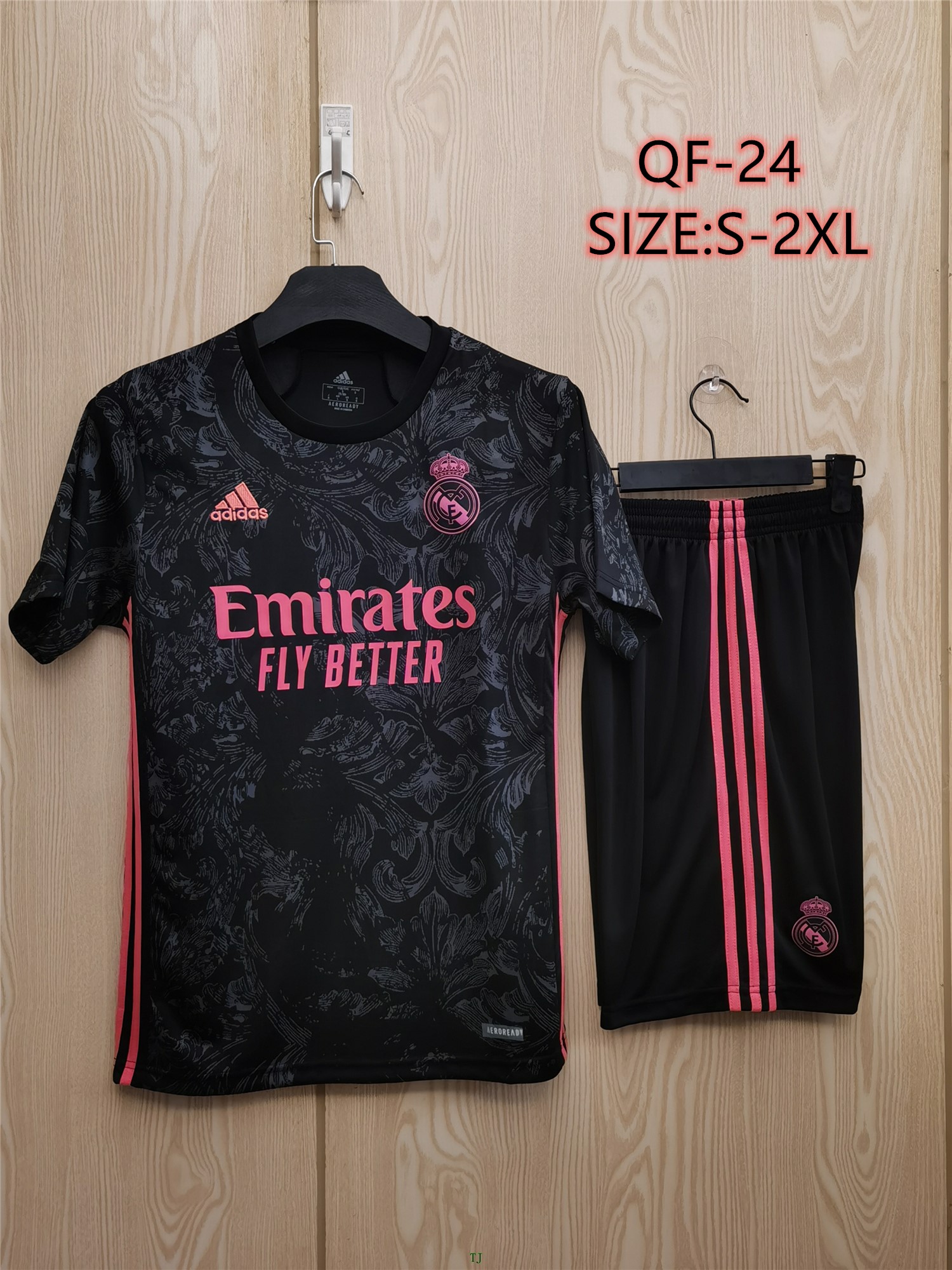 M156  21.52 $ European Cup Jersey60 gallery