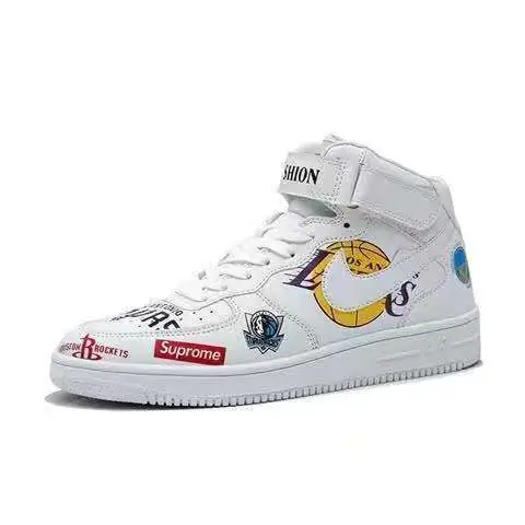 M184  28.47$ NIKE gallery