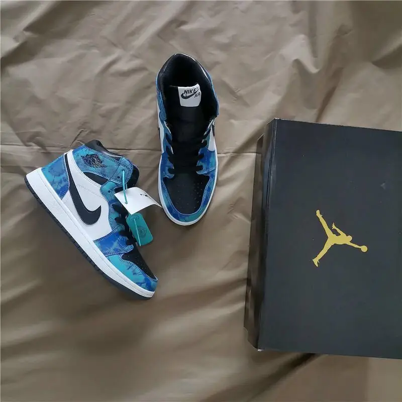 M210  29.14$ AJ gallery