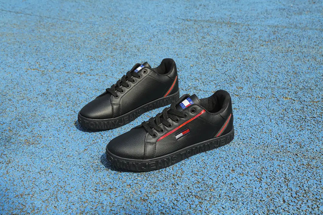 M224  19.55$ Tommy hilfiger gallery