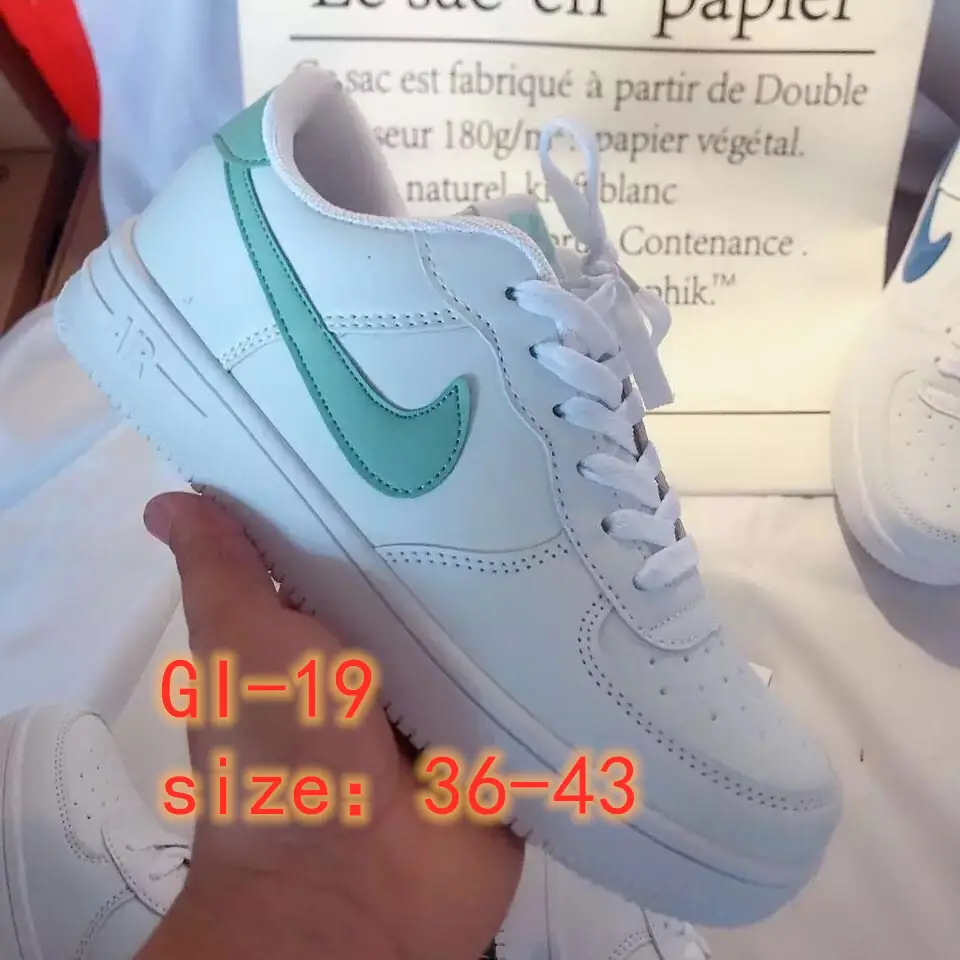 M226  24.02$ NIKE gallery