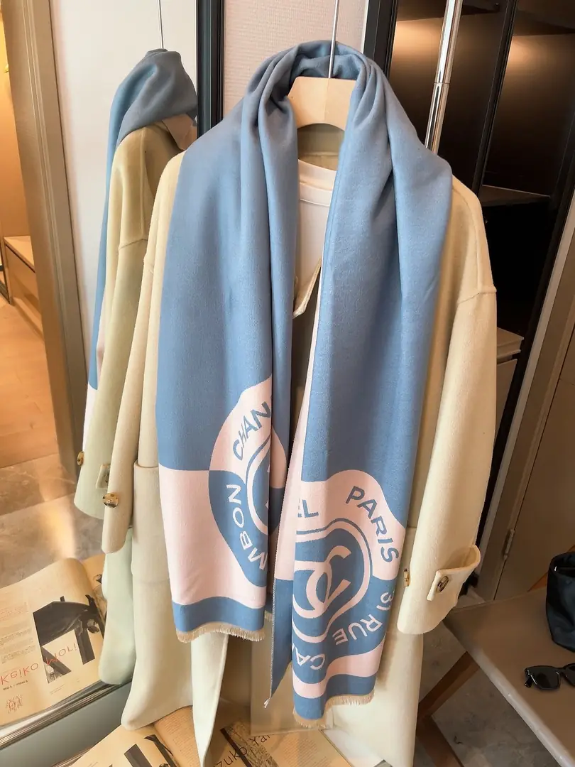 M2505 18.99$  scarf - WJ gallery