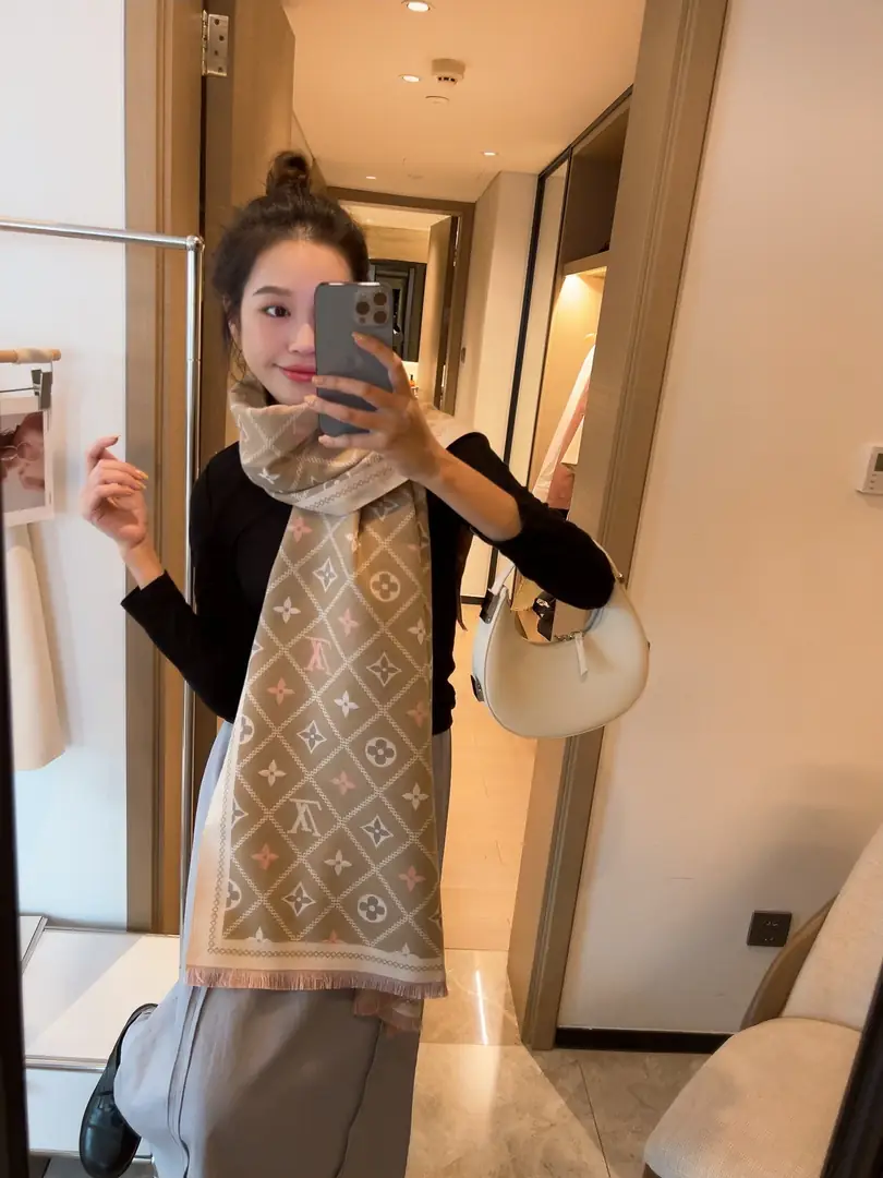 M2509 18.99$  scarf -WJ gallery