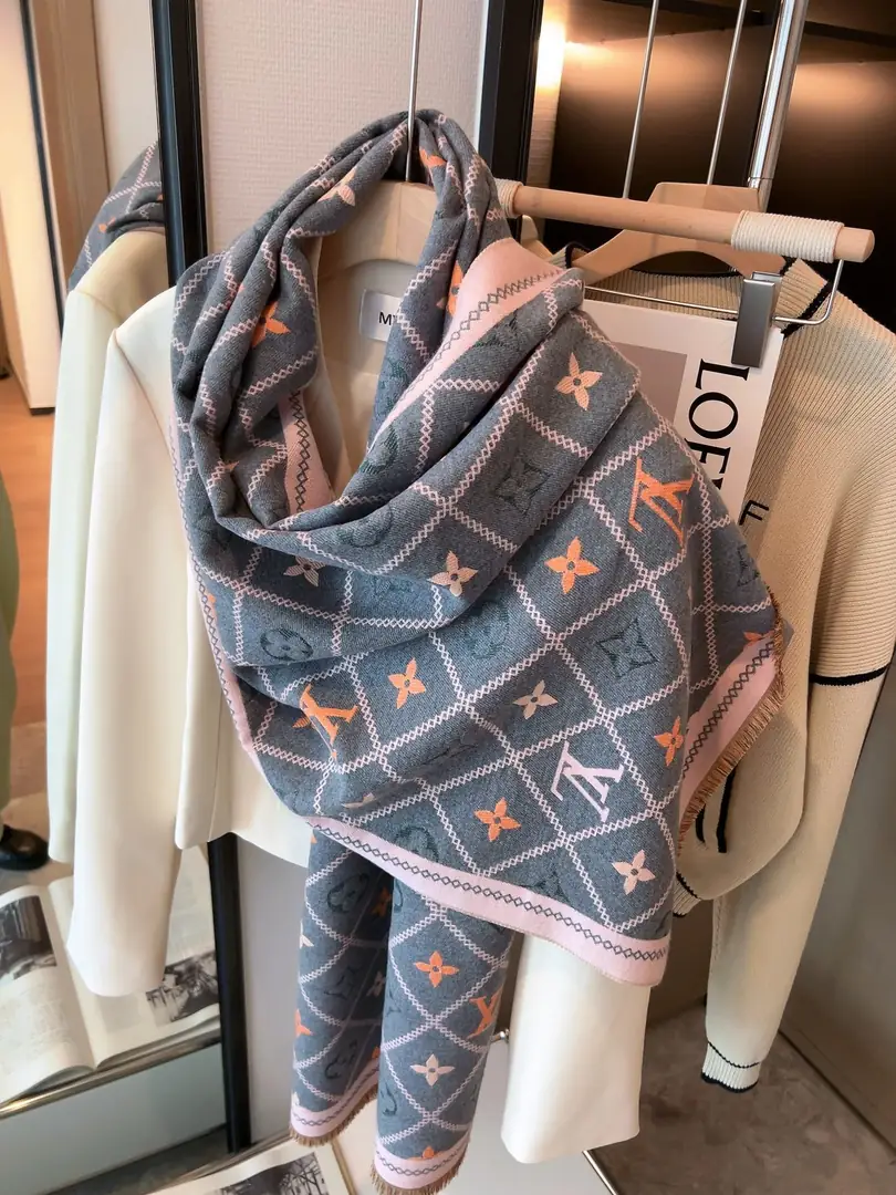 M2509 18.99$  scarf -WJ gallery