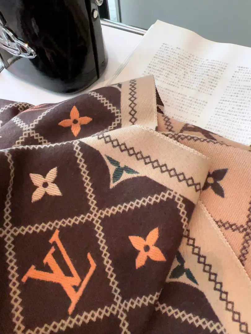 M2509 18.99$  scarf -WJ gallery