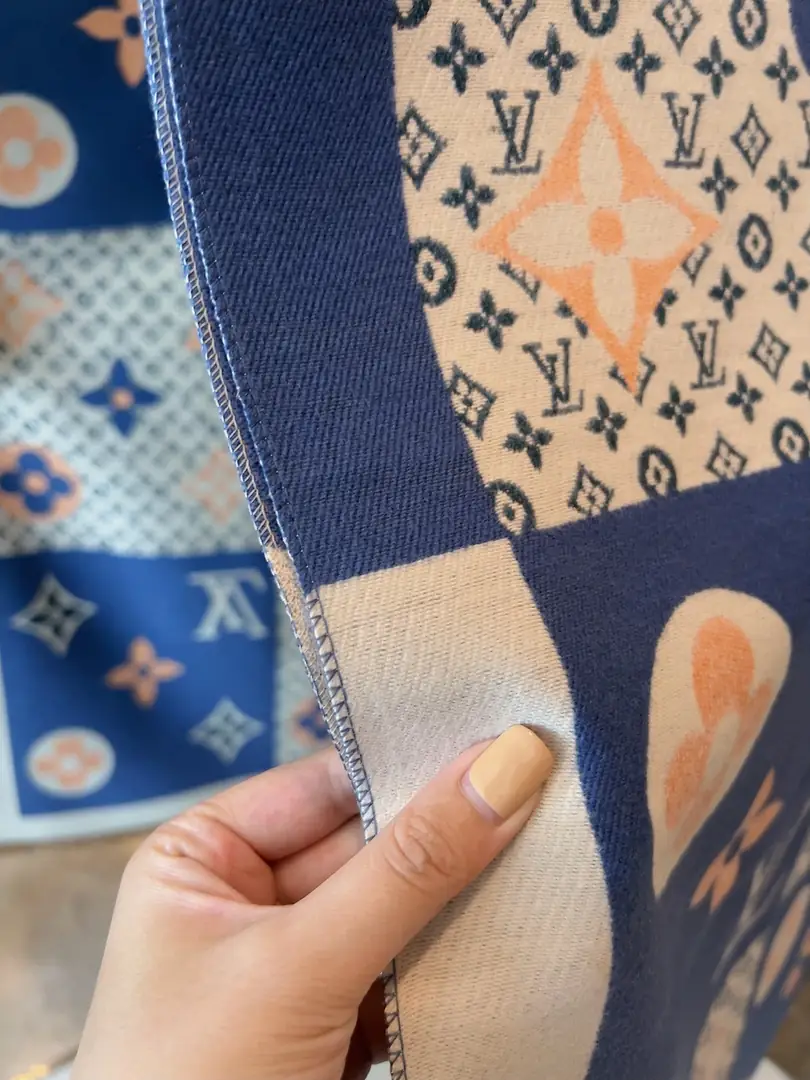 M2510 18.99$ scarf-WJ gallery