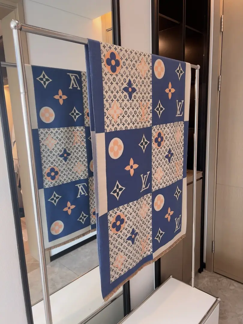 M2510 18.99$ scarf-WJ gallery