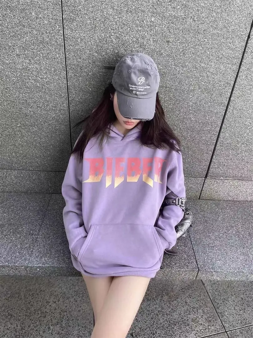 M2547 38$ BIEBER gallery