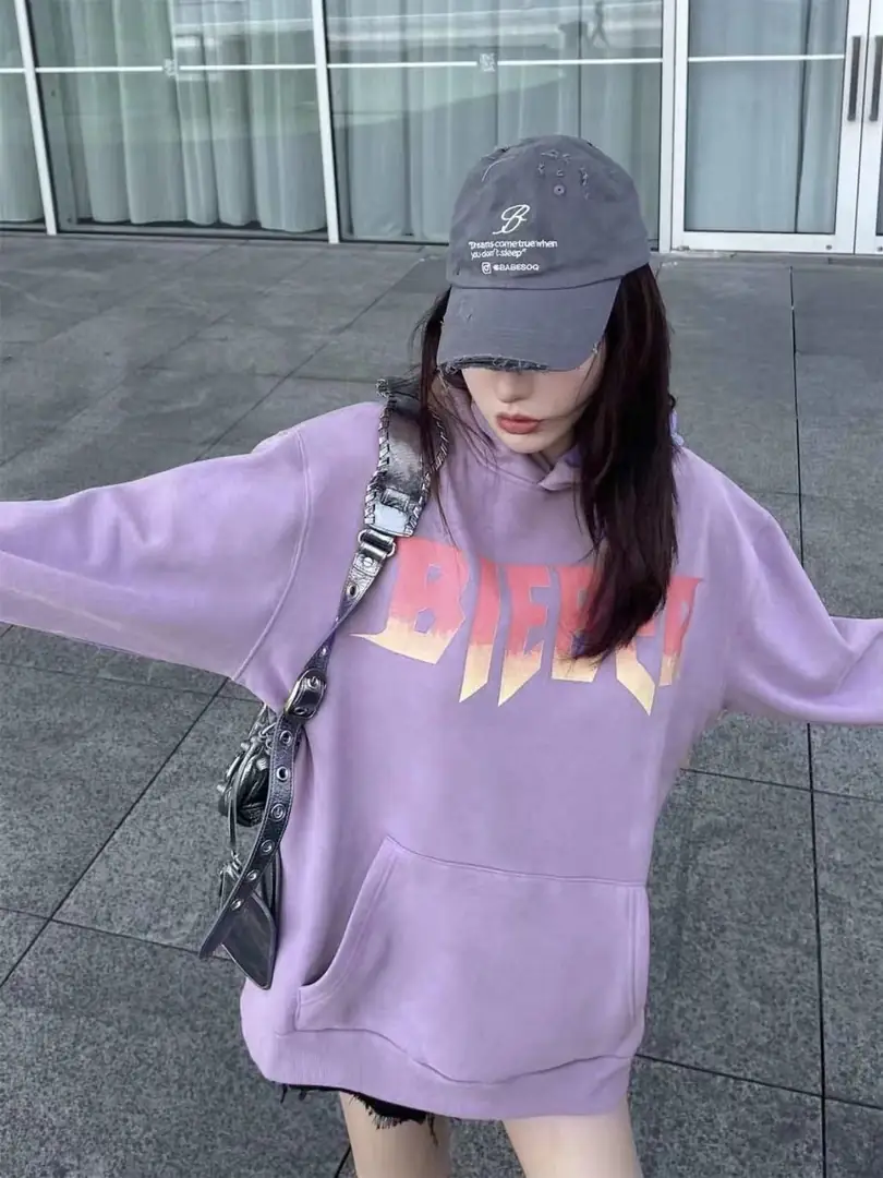 M2547 38$ BIEBER gallery