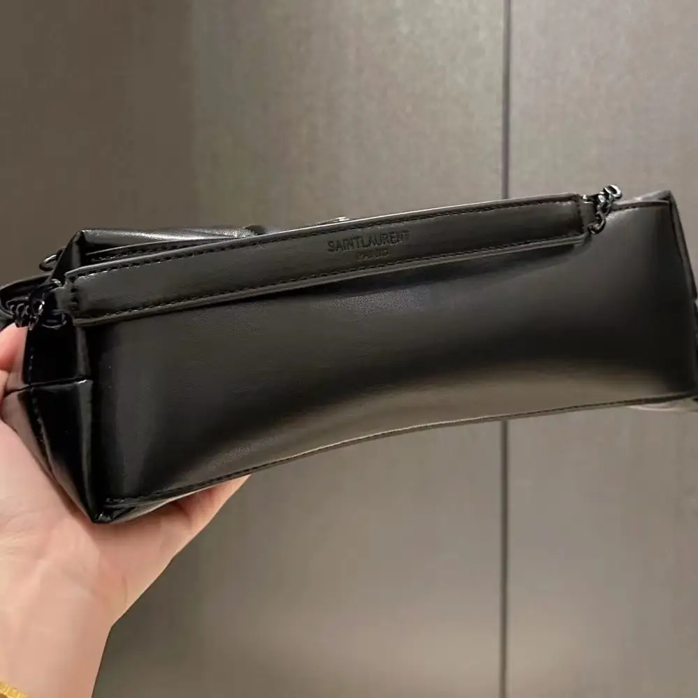 M2548 43$ YSL gallery