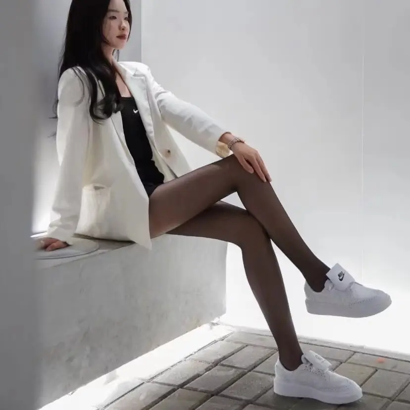 M2581 49.99$ NIKE gallery