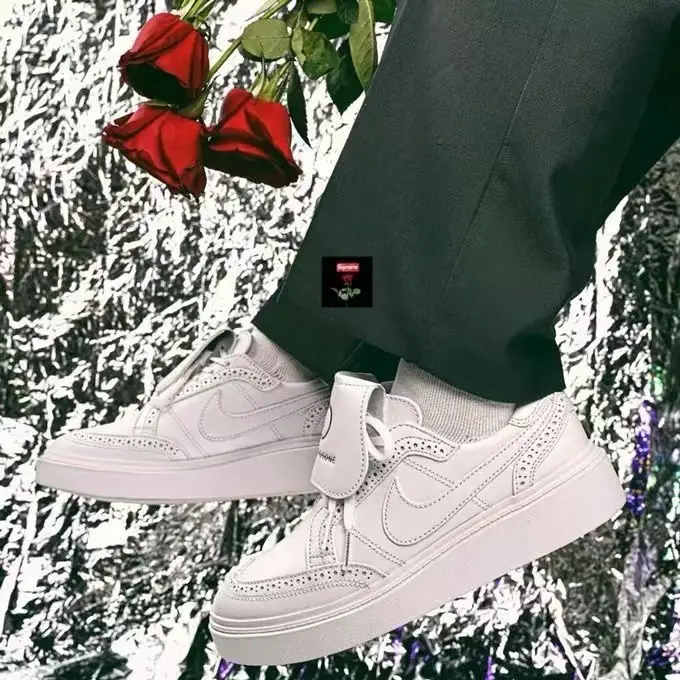 M2581 49.99$ NIKE gallery