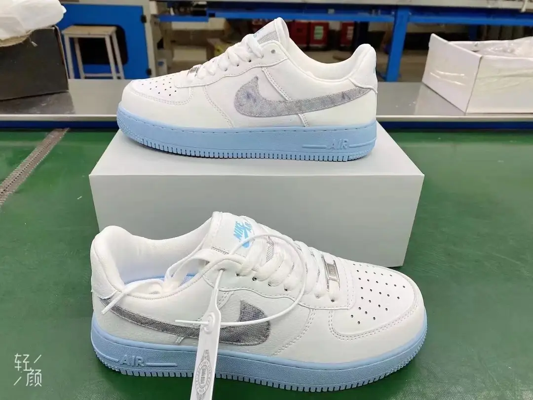 M27  24.22$ NIKE gallery