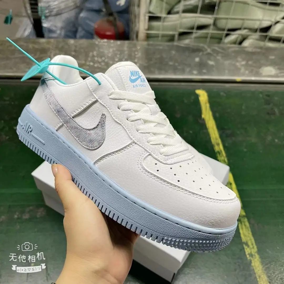 M27  24.22$ NIKE gallery