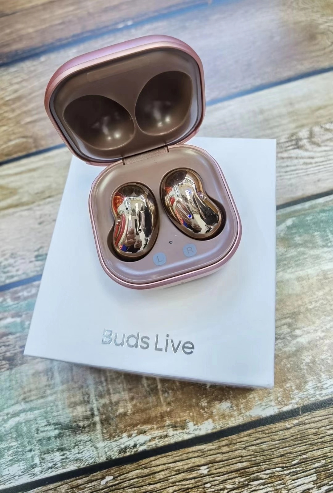 M271  31.88$ Five-color Samsung headset gallery