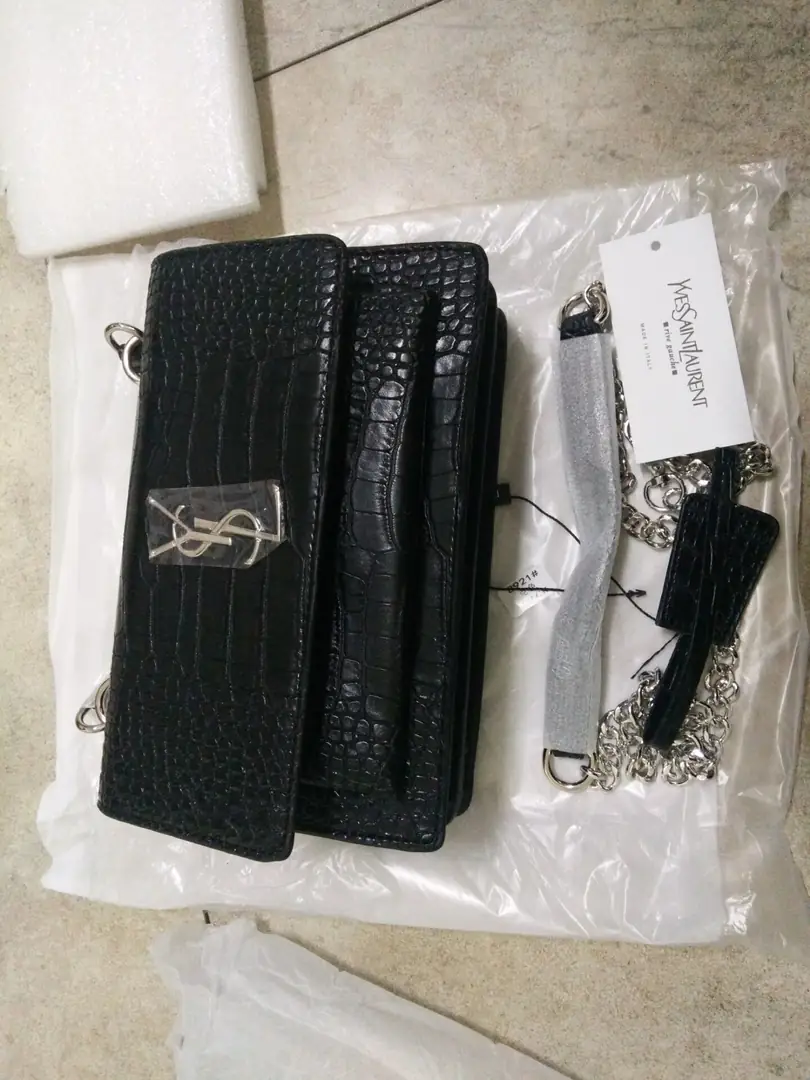 M273  36.74$ YSL 1:1 gallery