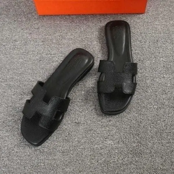 M3024 32.86$ Hermes  YES-BOX gallery