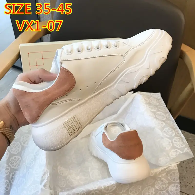 M314  49.67$ McQUEEN  VX1 gallery