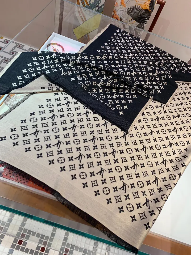 M344  19.33$ LV gallery