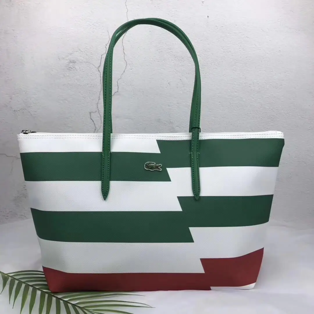 M357  25.26$ Lacoste gallery