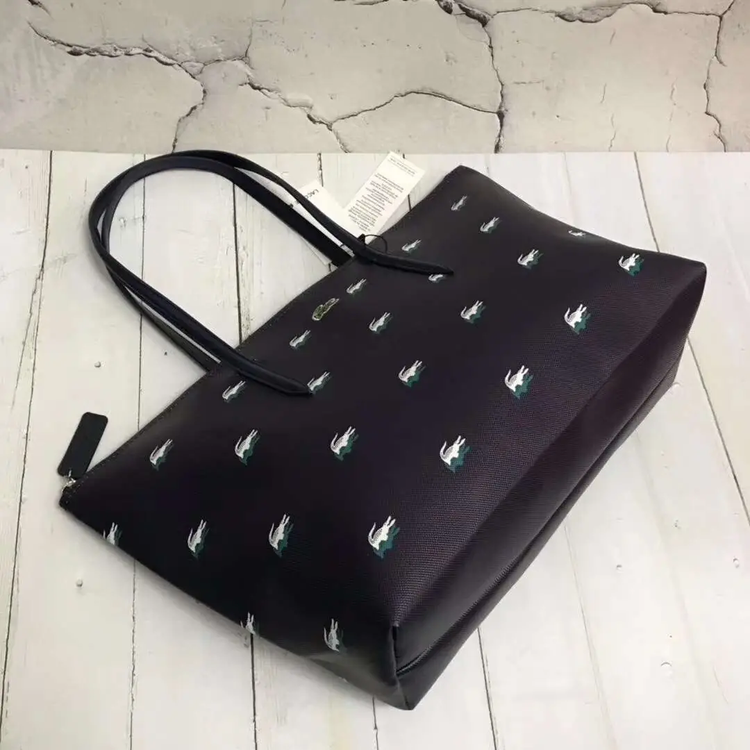 M357  25.26$ Lacoste gallery