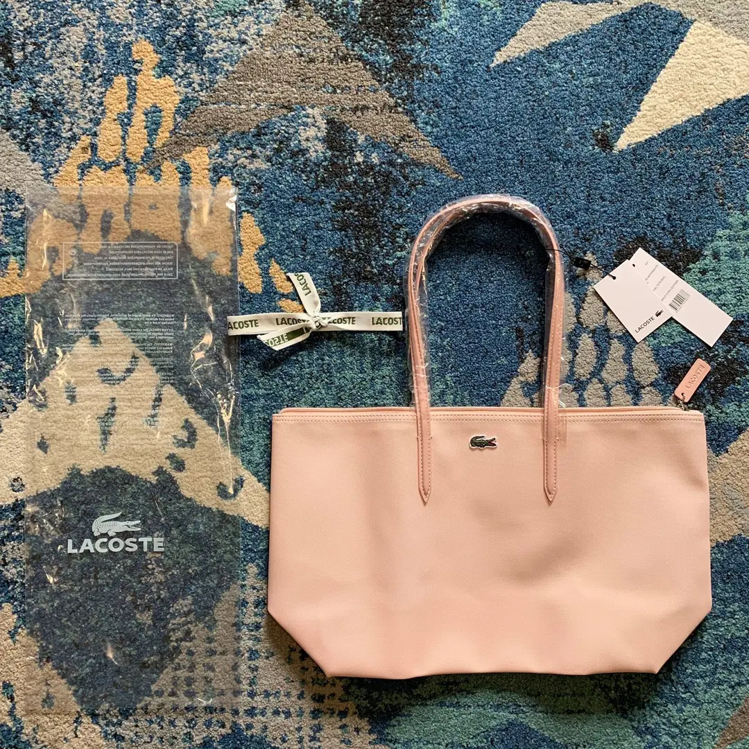 M360  28.79$ Lacoste gallery