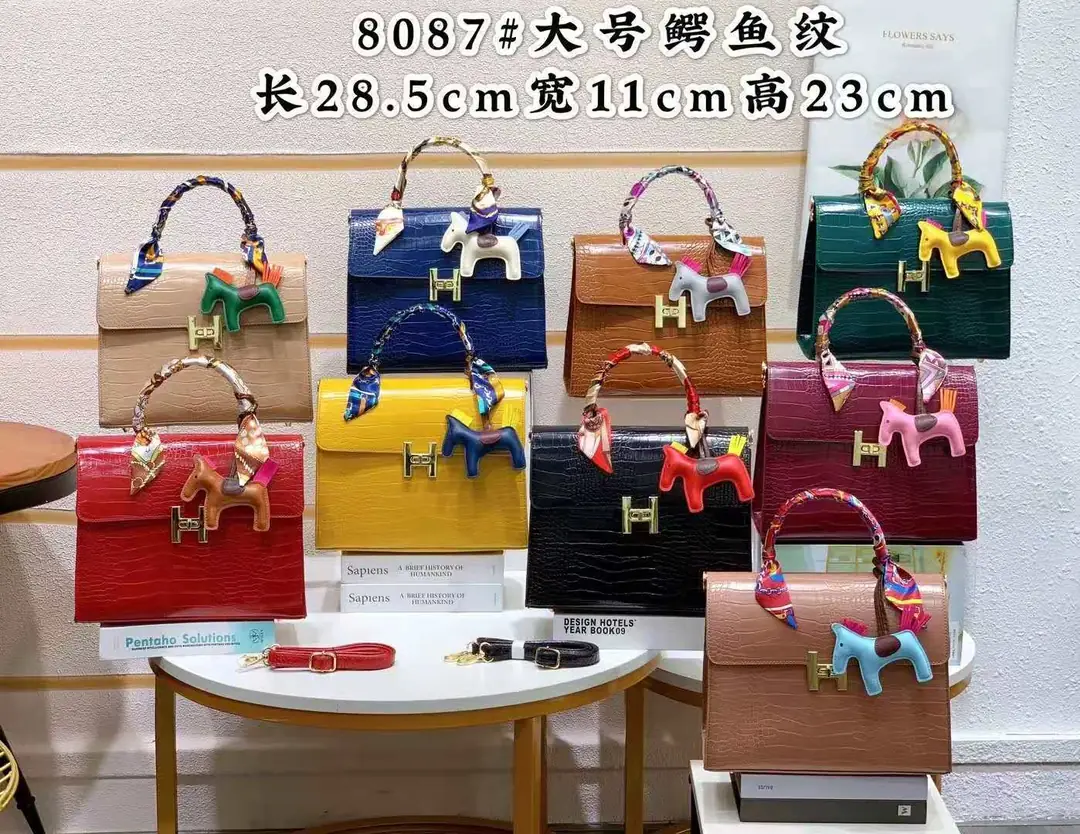 M397  36.65$ Hermes gallery